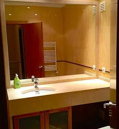 Oceanview Luxury Duplex With Pool & Gym Near Lisbon Hébergement de vacances