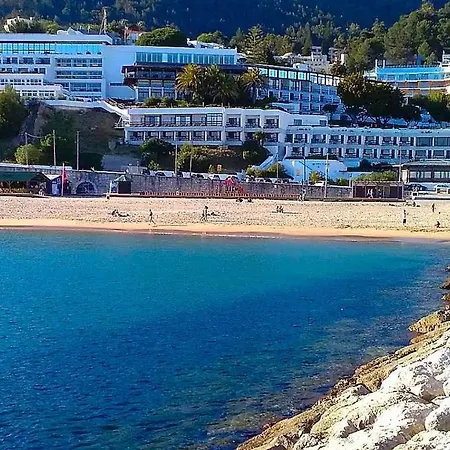Oceanview Luxury Duplex With Pool & Gym Near Lisbon Hébergement de vacances *