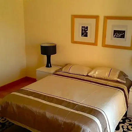 Oceanview Luxury Duplex With Pool & Gym Near Lisbon Hébergement de vacances