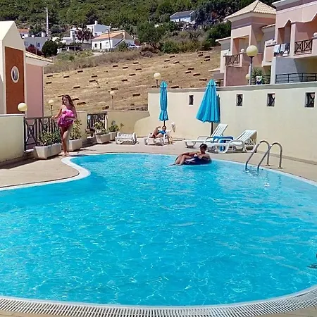 Oceanview Luxury Duplex With Pool & Gym Near Lisbon