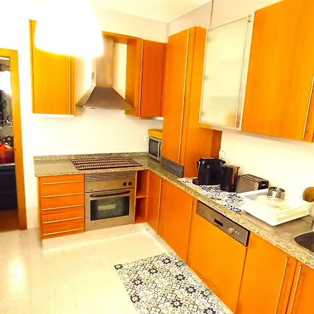 Oceanview Luxury Duplex With Pool & Gym Near Lisbon