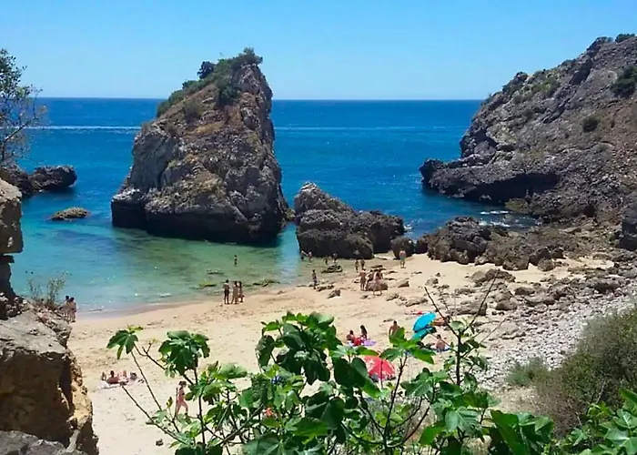 Lisbon South Bank Oceanview Lux Duplex Pool & Gym