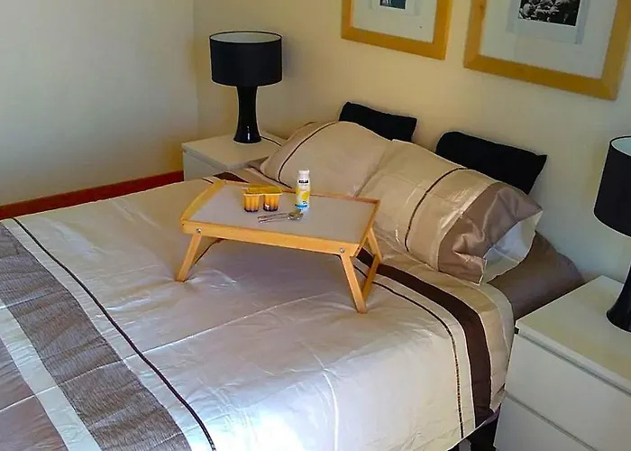 Lisbon South Bank Oceanview Lux Duplex Pool & Gym Σεσίμπρα