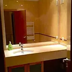 Oceanview Luxury Duplex With Pool & Gym Near Lisbon 度假居
