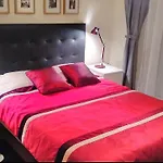 Oceanview Luxury Duplex With Pool & Gym Near Lisbon 度假居