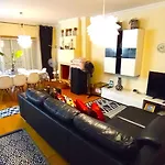 Oceanview Luxury Duplex With Pool & Gym Near Lisbon 度假居 塞辛布拉