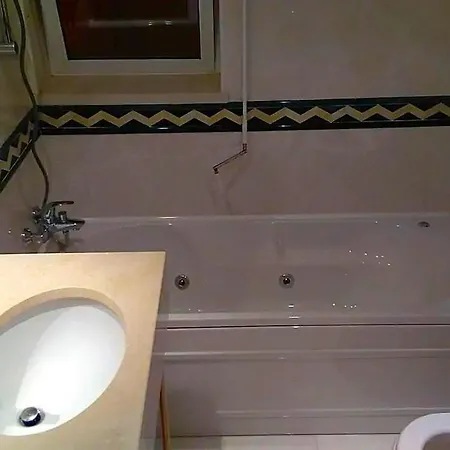 Lisbon South Bank Oceanview Lux Duplex Pool & Gym 別荘