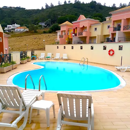 Oceanview Luxury Duplex With Pool & Gym Near Lisbon *