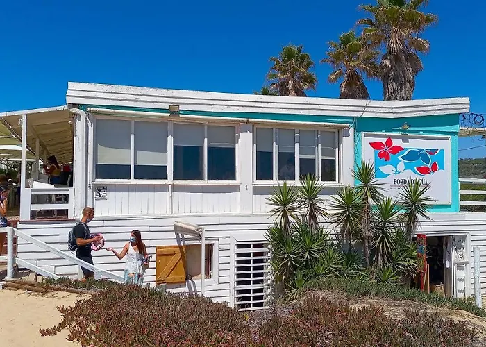 Lisbon South Bank Oceanview Lux Duplex Pool & Gym 度假居