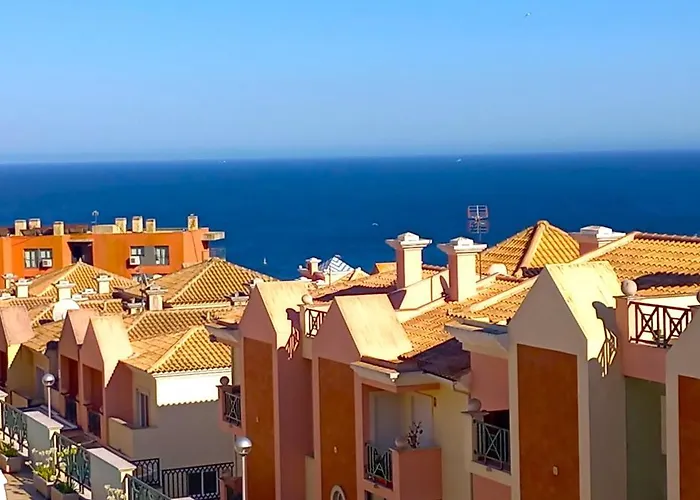Oceanview Luxury Duplex With Pool & Gym Near Lisbon Sesimbra